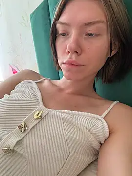Lisaaa Alisa online show from 22, 7, 2026