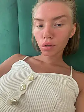Lisaaa Alisa online show from 1, 8, 2026