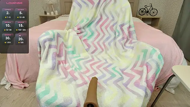 Snapshot of oliviiaa chatting on 6, 11, 2025 oliviiaa online show from 6, 11, 2025