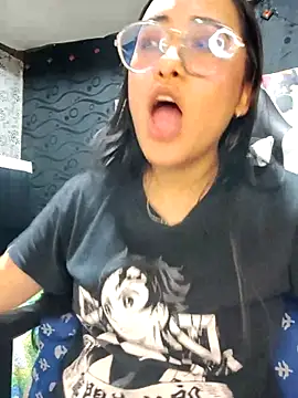 Snapshot of Janna_mnt chatting on 1, 3, 2025 Janna mnt online show from 1, 3, 2025