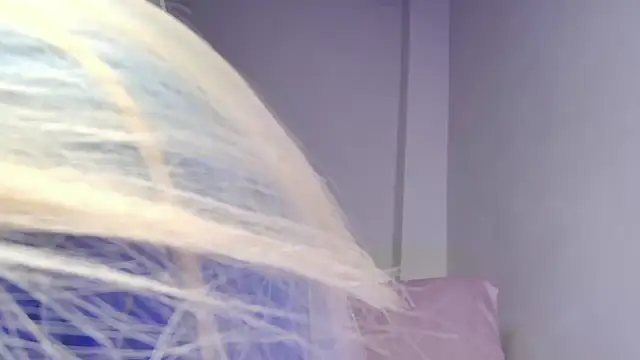 Snapshot of caarlywhitee chatting on 19, 10, 2025 caarlywhitee online show from 19, 10, 2025