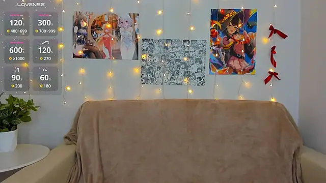 Lori  Hell online show from 3, 1, 2025