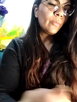 Luna Dumont online show from 24, 9, 2025