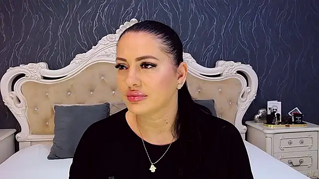 Snapshot of Lauren_Saint chatting on 9, 11, 2025 Lauren Saint online show from 9, 11, 2025