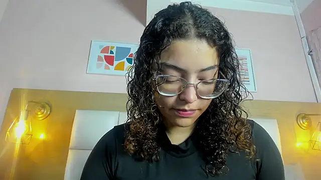 Dollar-girl online show from 6, 3, 2025