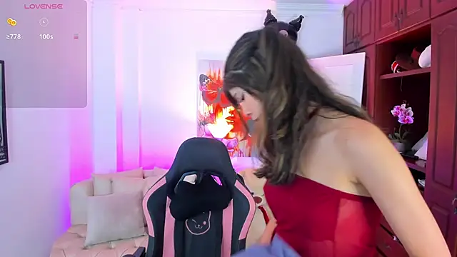 NATAASHA    online show from 5, 2, 2025