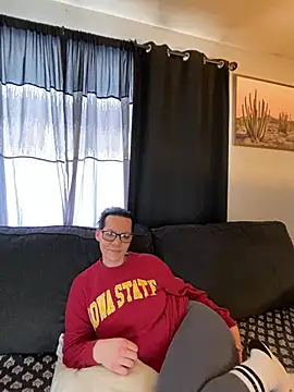 SidneyRaee online show from 9, 1, 2025