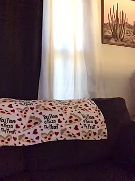 SidneyRaee online show from 18, 2, 2026