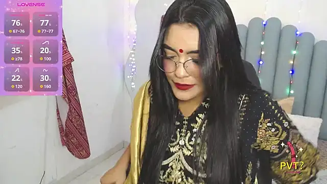 lakshmiraniii online show from 20, 4, 2026