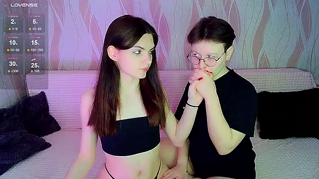  crazy baby  online show from 1, 12, 2025