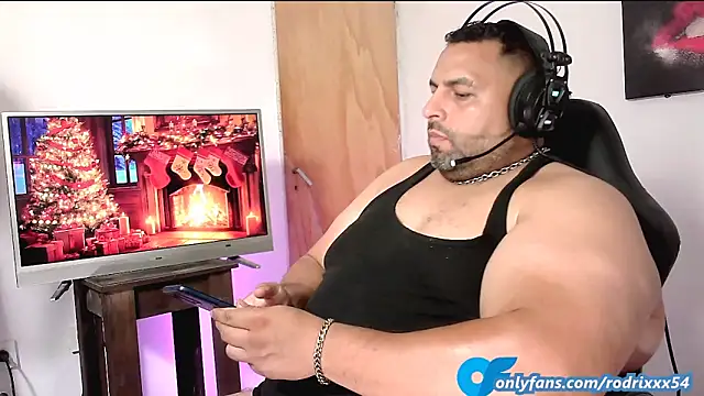 Snapshot of rodrix54 chatting on 17, 12, 2024 rodrix54 online show from 17, 12, 2024