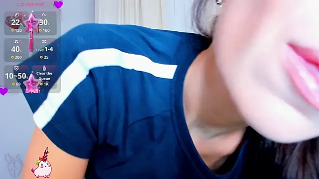 jessica tiny online show from 16, 9, 2025