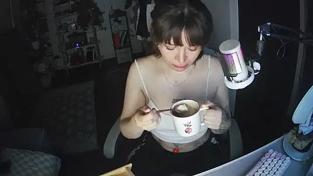 Snapshot of angelic_sg chatting on 24, 1, 2025 angelic sg online show from 24, 1, 2025