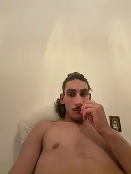 BostonGeorge27 online show from 4, 8, 2026