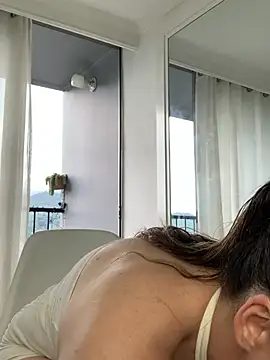 ImAlicee online show from 1, 1, 2025