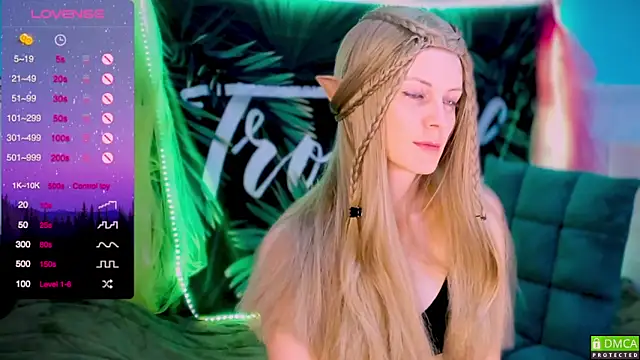 Snapshot of Flash_Summer chatting on 10, 12, 2024 Flash Summer online show from 10, 12, 2024