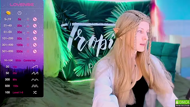 Snapshot of Flash_Summer chatting on 16, 12, 2024 Flash Summer online show from 16, 12, 2024