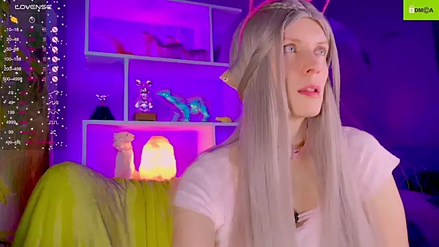 Snapshot of Flash_Summer chatting on 29, 11, 2025 Flash Summer online show from 29, 11, 2025