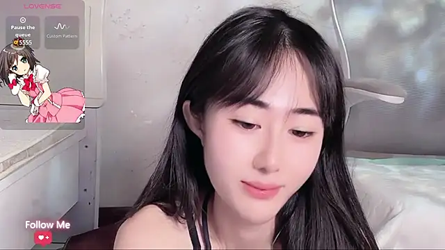 Snapshot of qiqi-- chatting on 18, 12, 2024 qiqi-- online show from 18, 12, 2024