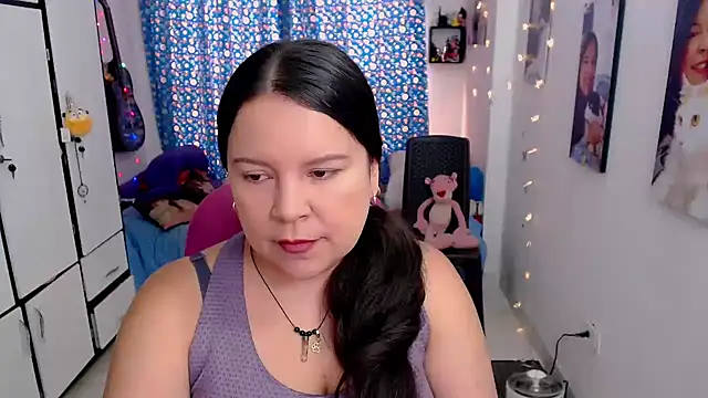 claryssa  online show from 11, 10, 2025