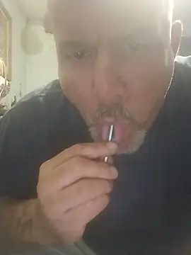 Snapshot of bigdoog8 chatting on 1, 6, 2026 bigdoog8 online show from 1, 6, 2026