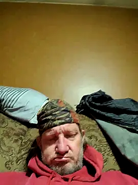 Hugebwc102 online show from 19, 2, 2026