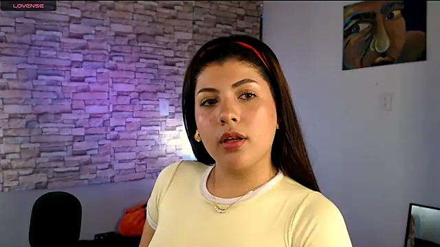 Snapshot of Luci_Amore chatting on 10, 12, 2024 Luci Amore online show from 10, 12, 2024