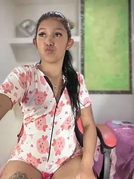 emily rosse04 online show from 23, 2, 2025