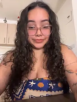 CurlyGirl 1 online show from 22, 12, 2025