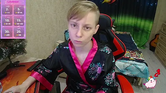 Alexis Gordon online show from 14, 1, 2025