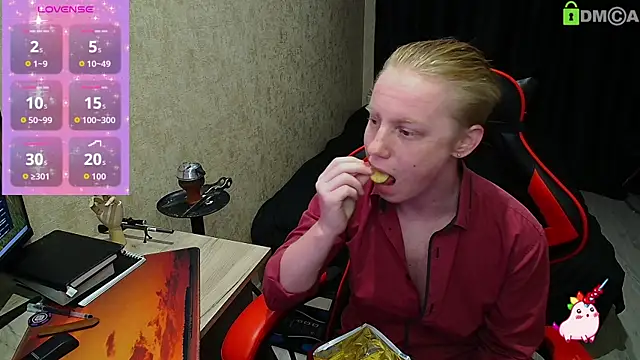 Alexis Gordon online show from 12, 9, 2025