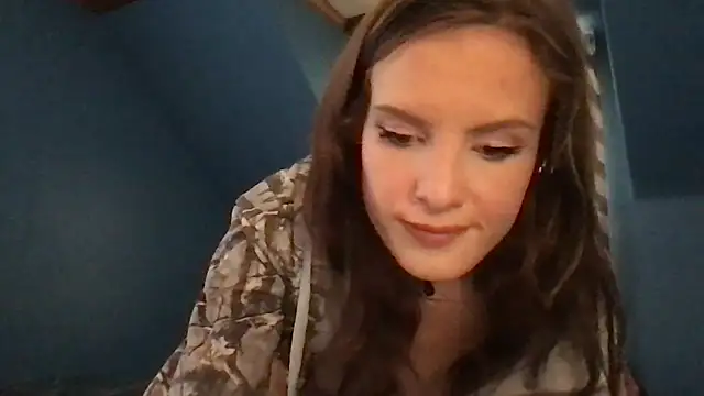 kittycatkendra online show from 6, 11, 2025