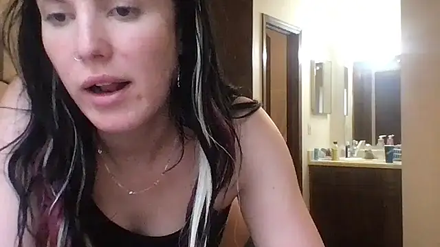 Snapshot of kittycatkendra chatting on 17, 5, 2026 kittycatkendra online show from 17, 5, 2026