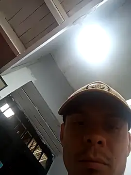 VivienAndClark online show from 20, 11, 2025