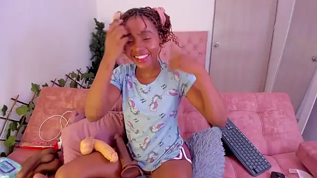 kimmysantoo online show from 13, 11, 2025