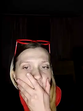 Snapshot of LeraSweet chatting on 17, 12, 2024 LeraSweet online show from 17, 12, 2024