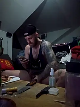 Snapshot of eltoulou chatting on 31, 1, 2026 eltoulou online show from 31, 1, 2026