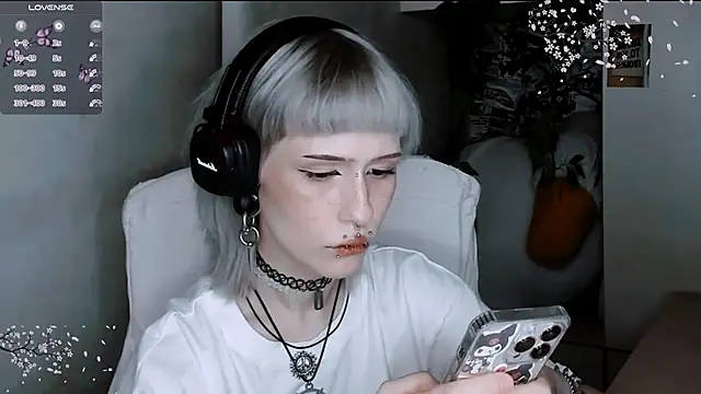 say mary online show from 4, 11, 2025