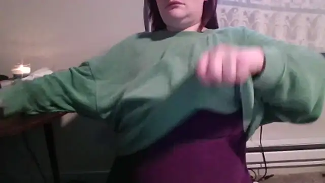 BeckiTooSweet online show from 4, 6, 2026