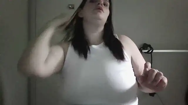Snapshot of BeckiTooSweet chatting on 8, 7, 2026 BeckiTooSweet online show from 8, 7, 2026
