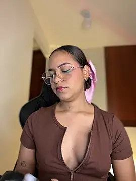 gretta kler1 online show from 22, 1, 2025