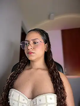 gretta kler1 online show from 15, 2, 2025