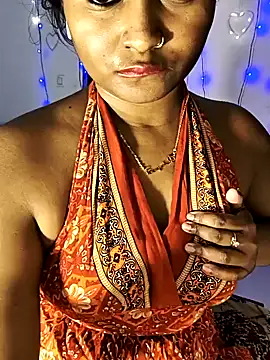 FANTASY QUEEN 07 online show from 1, 3, 2025