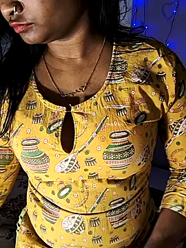 FANTASY QUEEN 07 online show from 2, 3, 2025