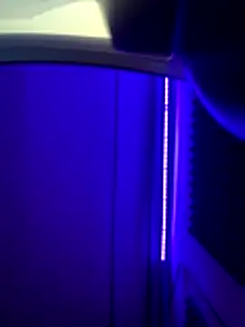 HornyBoyTim online show from 18, 12, 2025