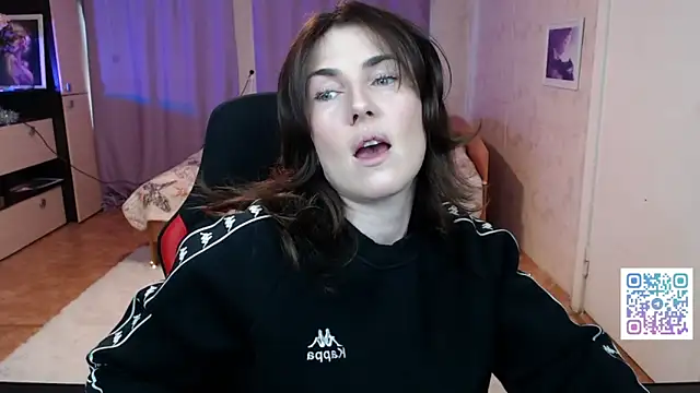 Daniela Cooperr online show from 27, 5, 2026