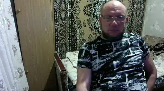 Snapshot of Bossun79 chatting on 3, 2, 2025 Bossun79 online show from 3, 2, 2025