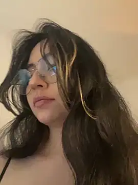 Snapshot of marie2_ chatting on 11, 10, 2025 marie2 online show from 11, 10, 2025