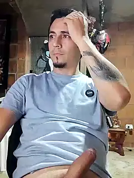 Snapshot of Rejy1992 chatting on 4, 12, 2024 Rejy1992 online show from 4, 12, 2024