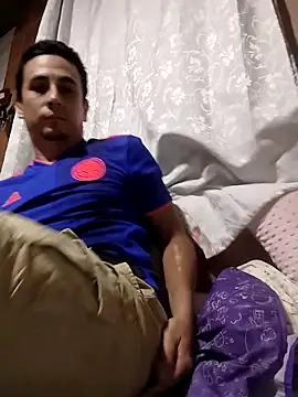 Snapshot of Rejy1992 chatting on 12, 10, 2025 Rejy1992 online show from 12, 10, 2025